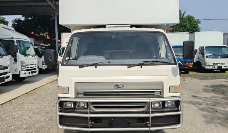 2003 Daihatsu DELTA V116-HA Luton Box 14’3 (1 LHS Door) Sell As Condition full