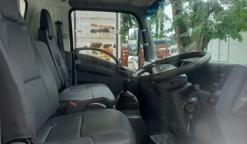 2016 Isuzu NPR71UKH Freezer Box 16′ (1 LHS Door) (Temp -13C) full