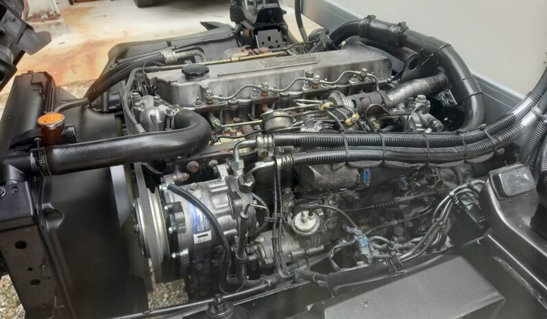 2016 Isuzu NPR71UKH Freezer Box 16′ (1 LHS Door) (Temp -13C) full