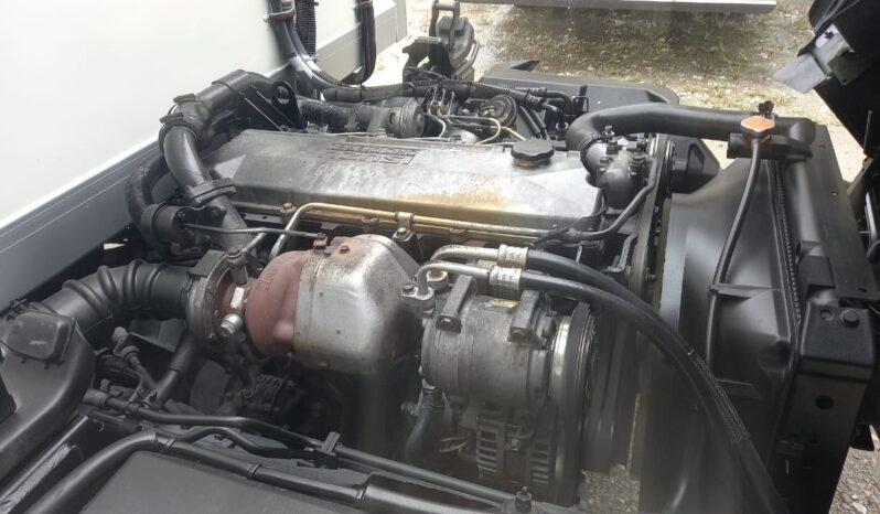 2016 Isuzu NPR71UKH Freezer Box 16′ (1 LHS Door) (Temp -13C) full