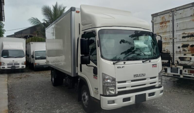 2016 Isuzu NPR71UKH Freezer Box 16′ (1 LHS Door) (Temp -13C) full