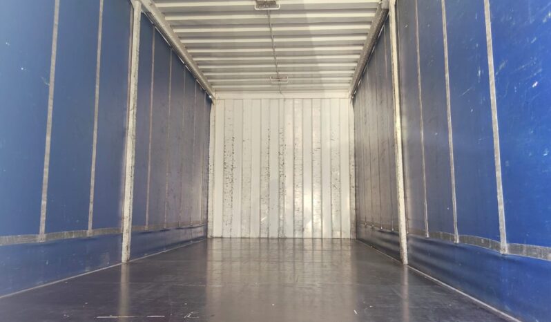 2007/08 Nissan UD LKA211 (UBS) Corrugated Box With Curtain Sider 24’8 Sell As Condition full