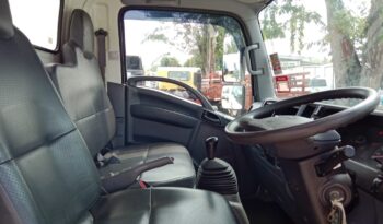 2023 Isuzu NLR85UEE Alu Box 10’4 (2 LHs Door) TipTop Condition full