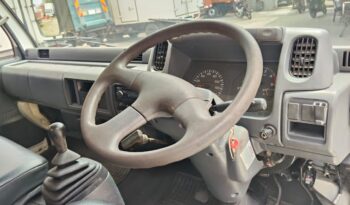 2017 Nissan UD NU41T5 Kargo Am 16’3 Sell As Condition full