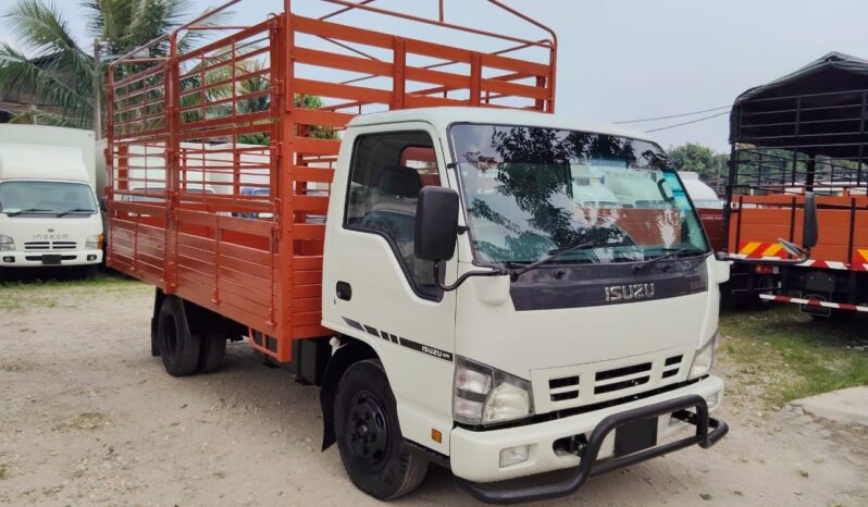 2013 Isuzu NPR71ULHT Kargo Am 14’3 full