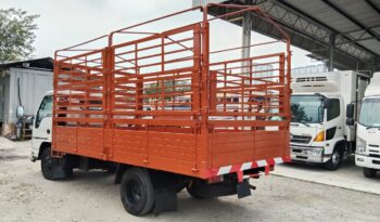 2013 Isuzu NPR71ULHT Kargo Am 14’3 full