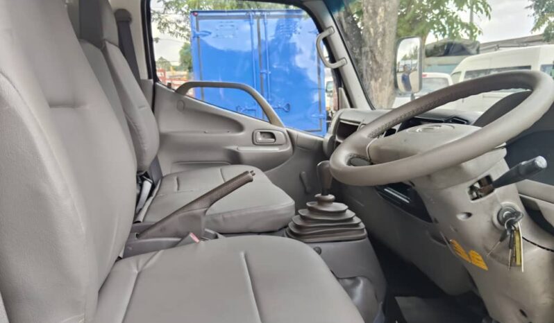 2011 Hino WU410R Aluminium Box  14’8 full