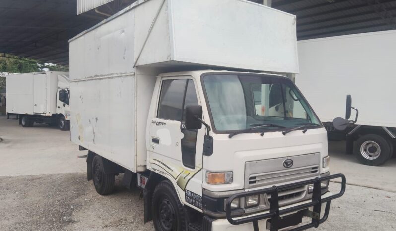 2007 Daihatsu Delta V58R LUTON BOX 10’6 Sell As Condition full