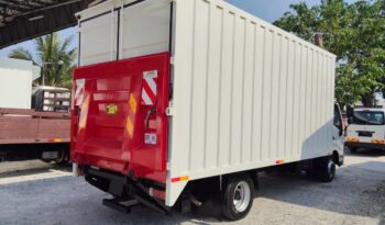 2020/21 Hino XZU720R (UBS) Corrugated Box With Tail Lift 17’7 full