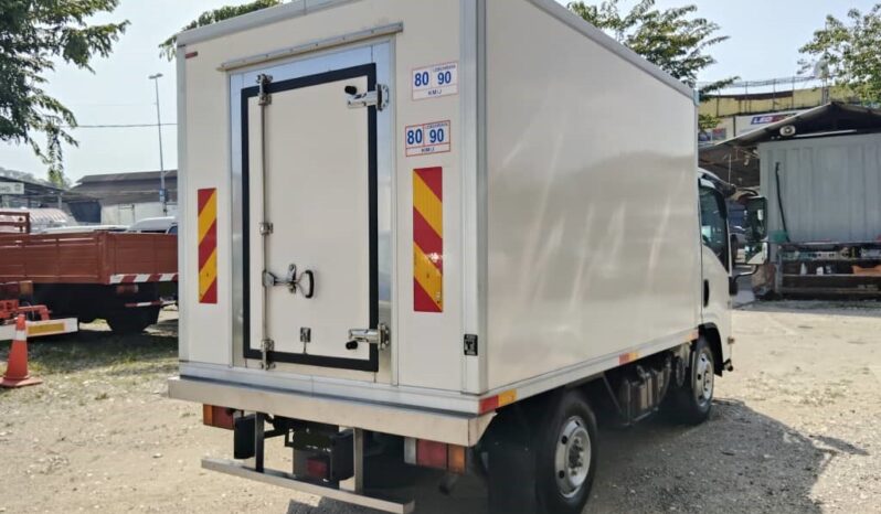 2021 Isuzu NLR85UEE Freezer Box 10’3 (Eutectic System) TipTop Condition full