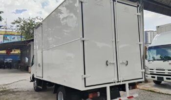 2011 Hino WU410R Aluminium Box  14’8 full