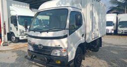 2011 Hino WU300R Corrugated Box 10’4 (1 RHS Door & 1 LHS Door)