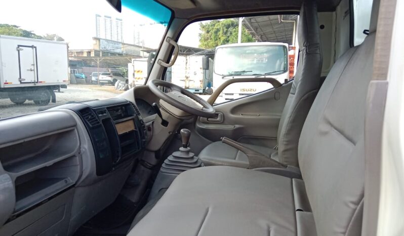 2007 Hino WU300R (UBS) Alu Box 13′ Sell As Condition full