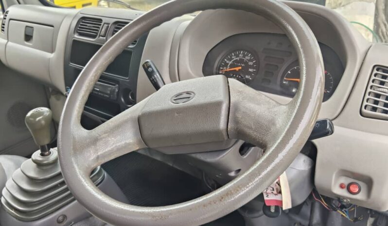 2014/15 Hino WU302R Alu Box 10’4 (1 LHS Door) full