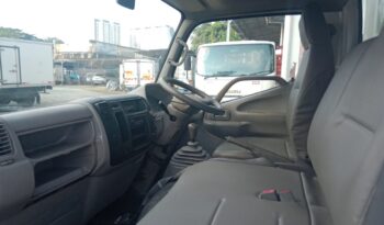 2011 Hino WU300R Corrugated Box 10’4 (1 RHS Door & 1 LHS Door) full