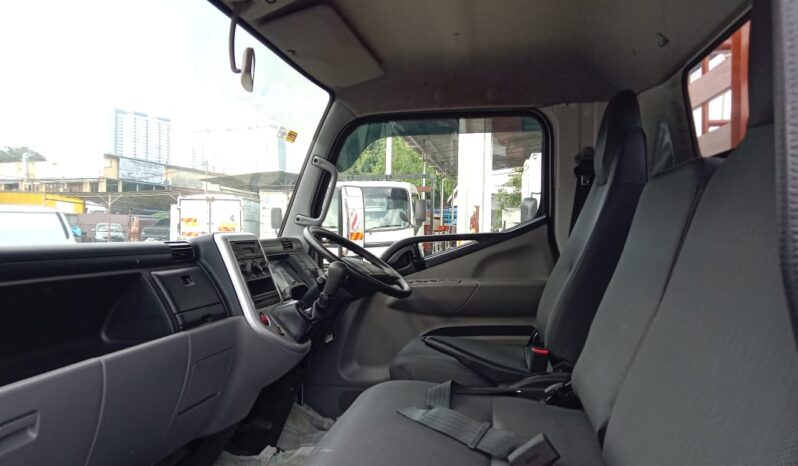 2020 Mitsubishi Fuso FE85PG Wooden Cargo With Steel Railling 17′ TipTop Condition full