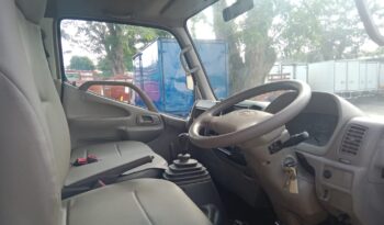 2011 Hino WU300R Corrugated Box 10’4 (1 RHS Door & 1 LHS Door) full