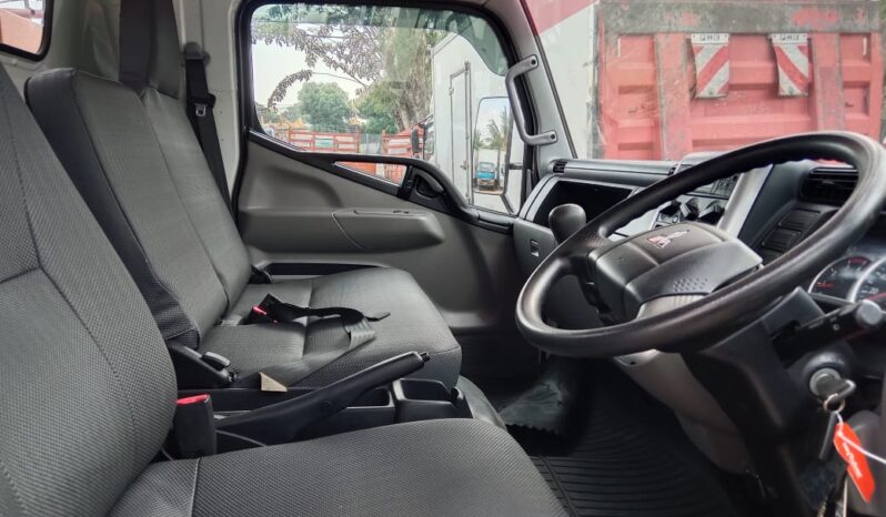 2020 Mitsubishi Fuso FE85PG Wooden Cargo With Steel Railling 17′ TipTop Condition full