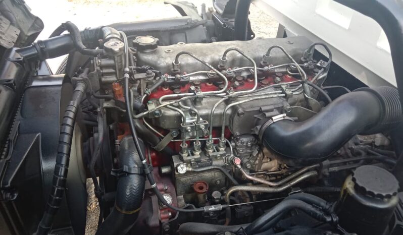 2011 Hino WU300R Corrugated Box 10’4 (1 RHS Door & 1 LHS Door) full