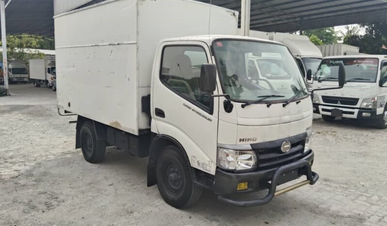 2014/15 Hino WU302R Alu Box 10’4 (1 LHS Door) full