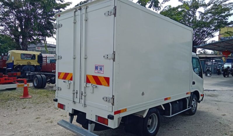 2024 Hino REBUILD XZU605 Freezer Box 10’6 (1 LHS Door) (Temp -5C) (6 Wheeler) full