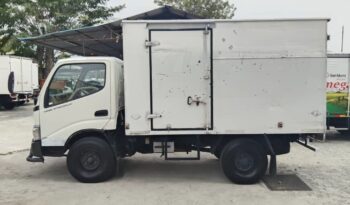 2014/15 Hino WU302R Alu Box 10’4 (1 LHS Door) full