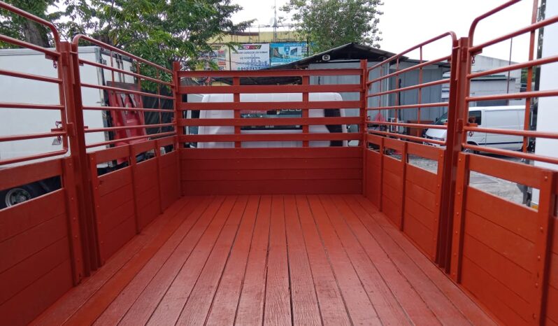 2020 Mitsubishi Fuso FE85PG Wooden Cargo With Steel Railling 17′ TipTop Condition full