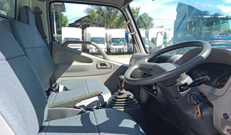 2012 Hino WU342R ALU BOX 14’8 (2 RHS Door & 2 LHS Door) full