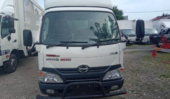 2013/14 HINO WU600R Alu Box 10’3 (1 LHS Door) full