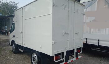 2013/14 HINO WU600R Alu Box 10’3 (1 LHS Door) full