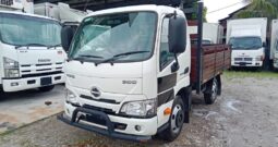 2023 Hino XZU600 Kargo Am 10’4 TipTop Condition