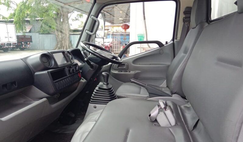 2021 Hino XZU600R (UBS) Corrugated Box 14’2 full