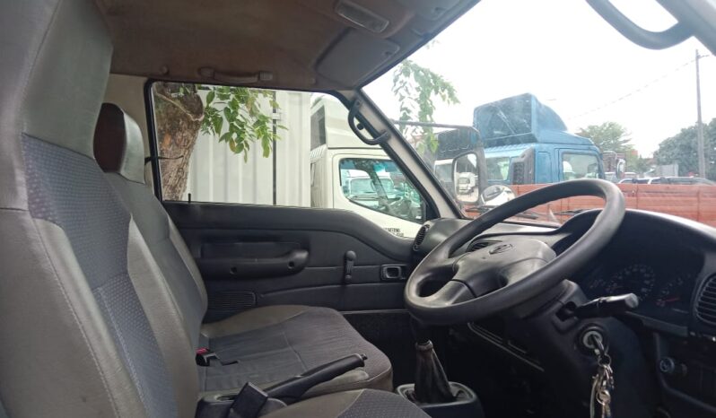 2012 Inokom AU26 Alu Box 10′ Sell As Condition full