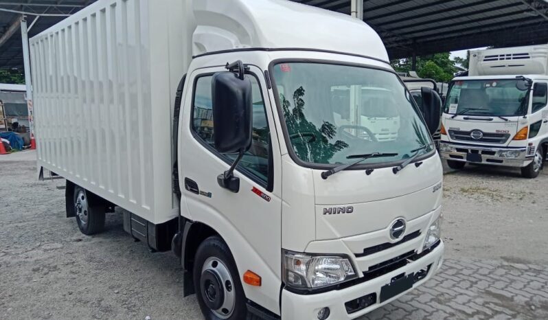 2021 Hino XZU600R (UBS) Corrugated Box 14’2 full