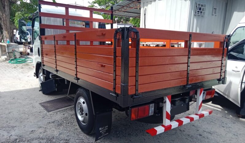 2019 Isuzu NLR77UEE Kargo Am 10’3 full