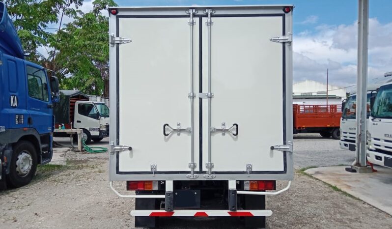 2013/14 Hino WU302 Luton Box 10’9 full