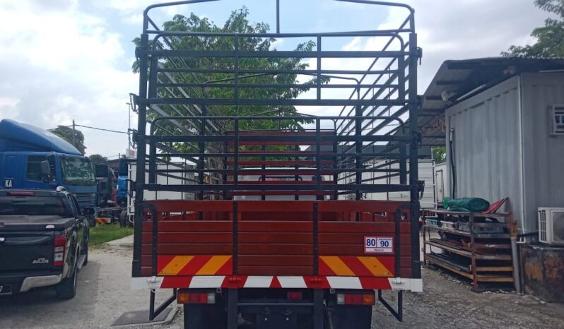 2021 Mitsubishi Fuso FE85PG WOODEN CARGO WITH STEEL RAILING 16’9 full