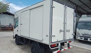 2013/14 Hino WU302 Luton Box 10’9 full