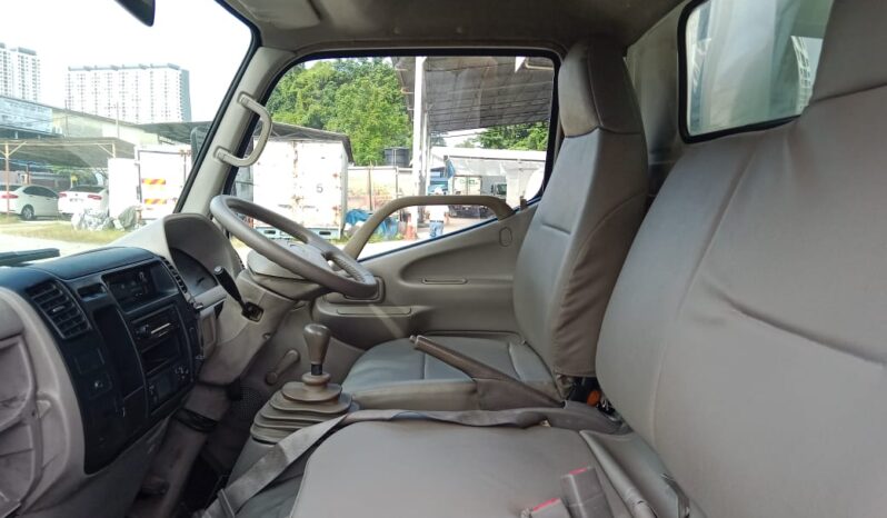 2011 Hino WU300R Freezer Box 10’4 full