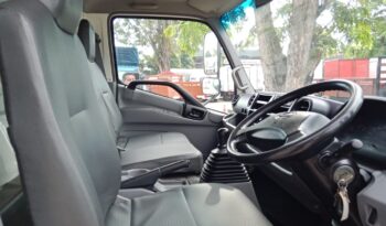 2016 Hino XZU720R Curtain Sider 17′ full