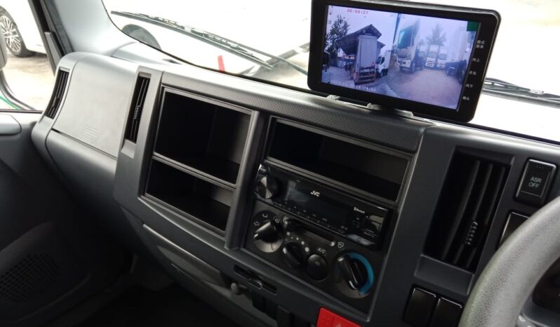 2024 Isuzu NLR77UEE Alu Box 10’3 Super TipTop Condition full