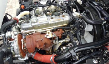 2024 Isuzu NLR77UEE Alu Box 10’3 Super TipTop Condition full