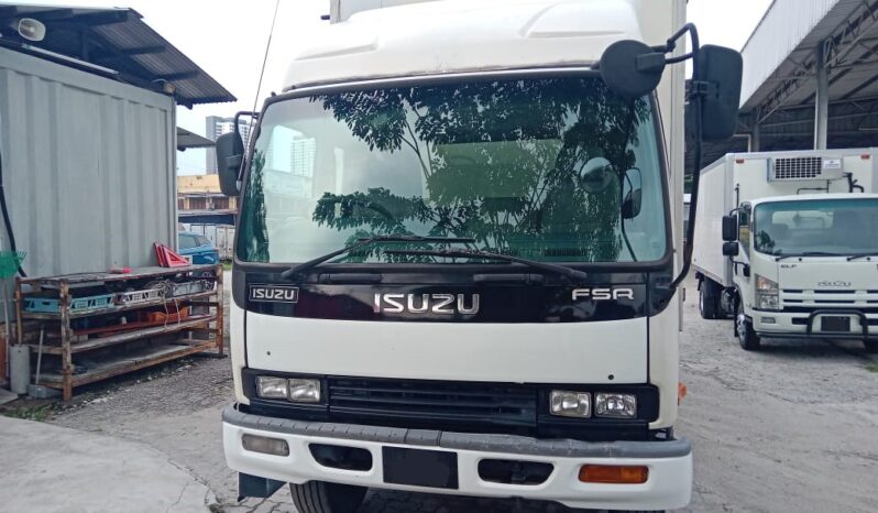 2014/15 Isuzu FSR33H Fiber Box 20’4 (2 RHS Door & 2 LHS Door) Sell As Condition full