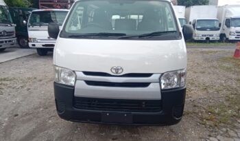2015 Toyota Hiace Panel Van 2.5 (D) full