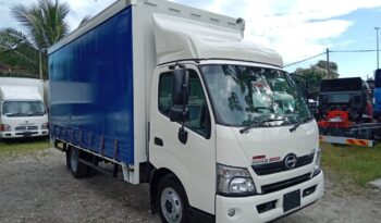 2016 Hino XZU720R Curtain Sider 17′ full