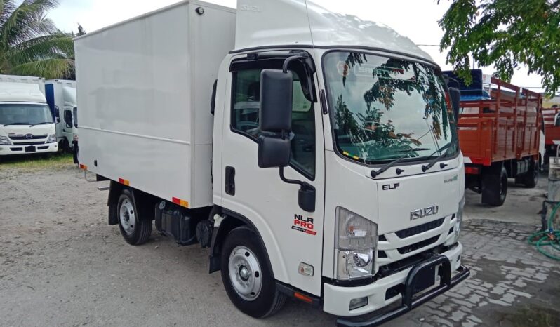 2024 Isuzu NLR77UEE Alu Box 10’3 Super TipTop Condition full