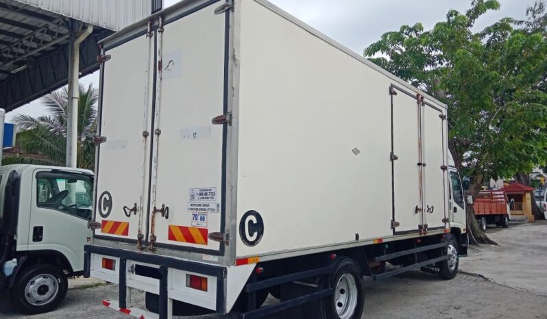 2014/15 Isuzu FSR33H Fiber Box 20’4 (2 RHS Door & 2 LHS Door) Sell As Condition full