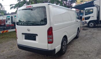 2015 Toyota Hiace Panel Van 2.5 (D) full