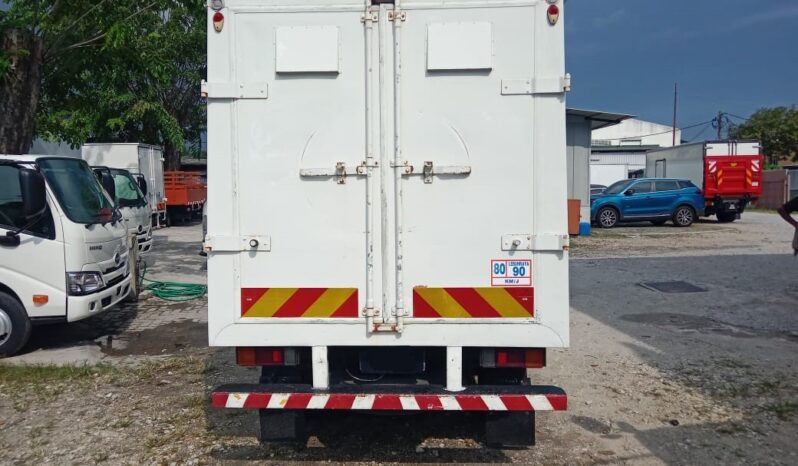 2000 Daihatsu Delta V58R-HS LUTON BOX 10’1 Sell As Condition full
