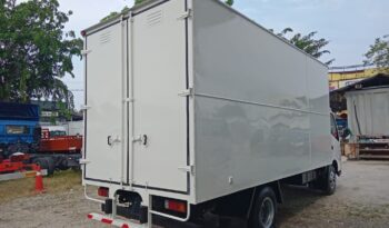 2016/17 Hino WU720R Aluminium Box 16’11 full